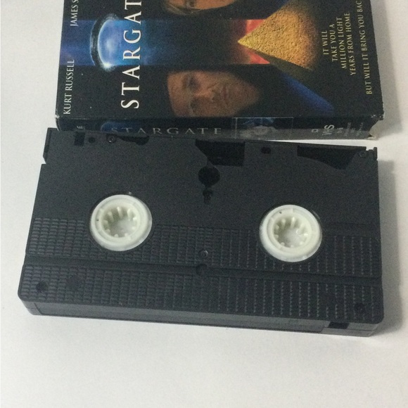 Stargate Pre-Owned VHS Tape - Picture 7 of 7